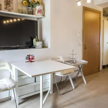 Apartment Grazioso Bilocale A 5 Minuti Da *